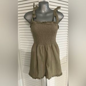 Eilly Bazar light olive/army green small sleeveless smocked ruffled edge romper